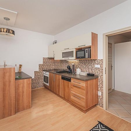 °°°Carolina'S Modern Apartment °°° Hradec Kralove Luaran gambar