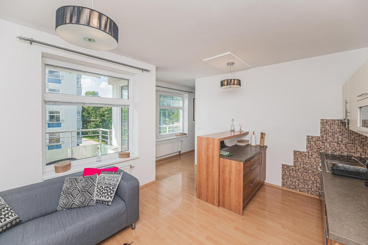 °°°Carolina'S Modern Apartment °°° Hradec Kralove Luaran gambar